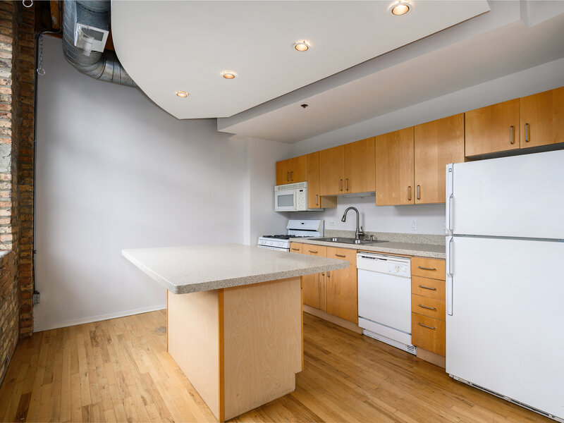 1751 N Western Avenue Chicago IL 60647
