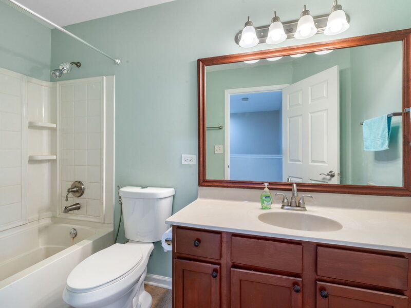 3443 Bradbury Circle Aurora IL 60504