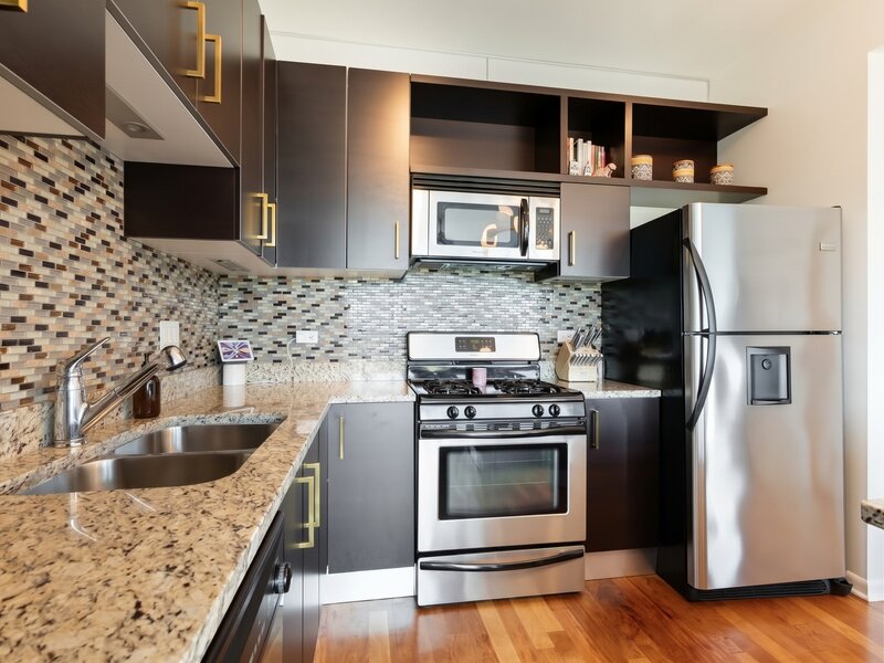 225 S Sangamon Street Chicago IL 60607
