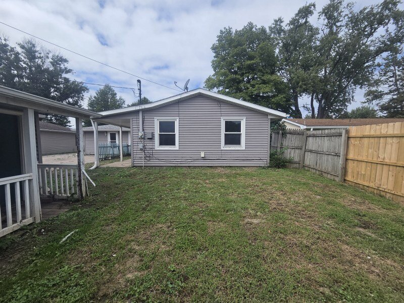 2417 12th Street Silvis IL 61282