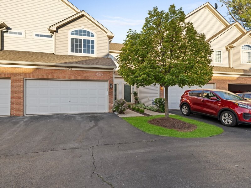 2247 Stoughton Drive Aurora IL 60502