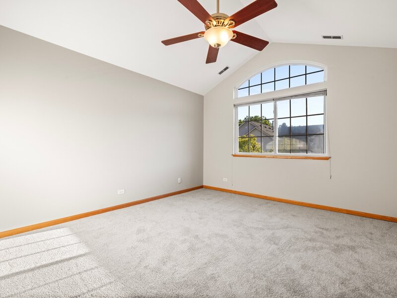 2247 Stoughton Drive Aurora IL 60502