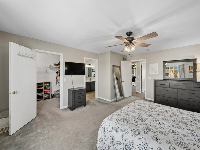 1313 Gilray Drive Joliet IL 60431