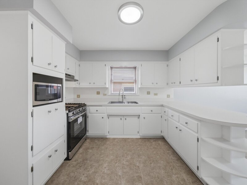 12718 S Justine Street Calumet Park IL 60827