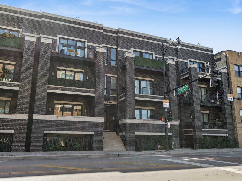 2759 W Lawrence Avenue Chicago IL 60625