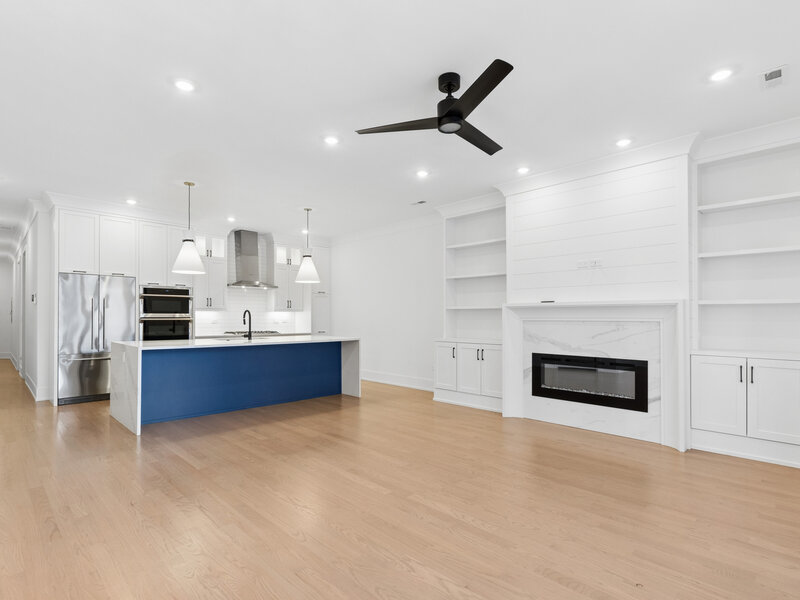 2759 W Lawrence Avenue Chicago IL 60625