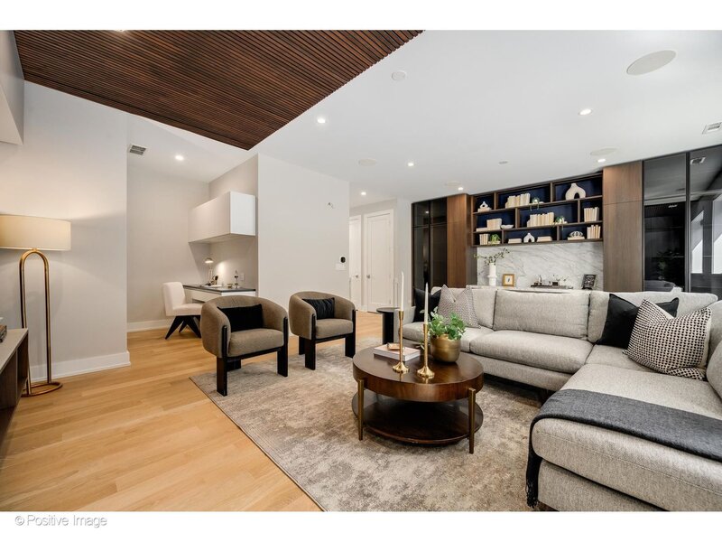 220 S Green Street Chicago IL 60607