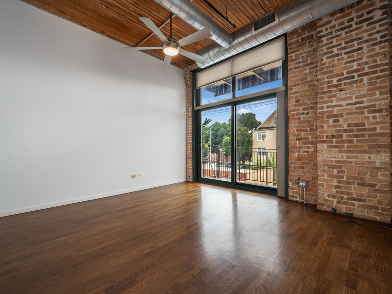 3500 S Sangamon Street Chicago IL 60609