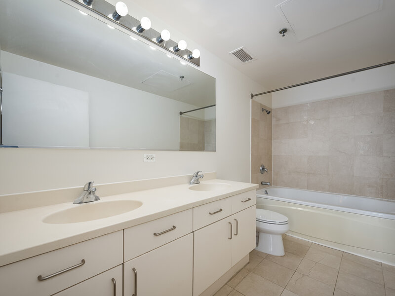 3500 S Sangamon Street Chicago IL 60609