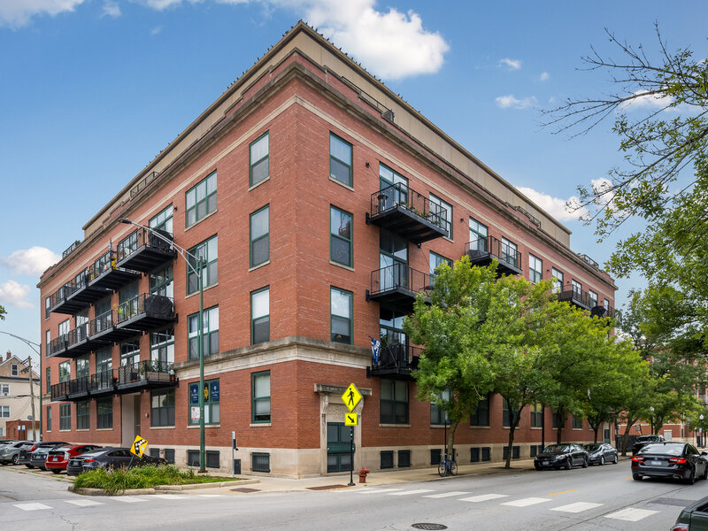 3500 S Sangamon Street Chicago IL 60609