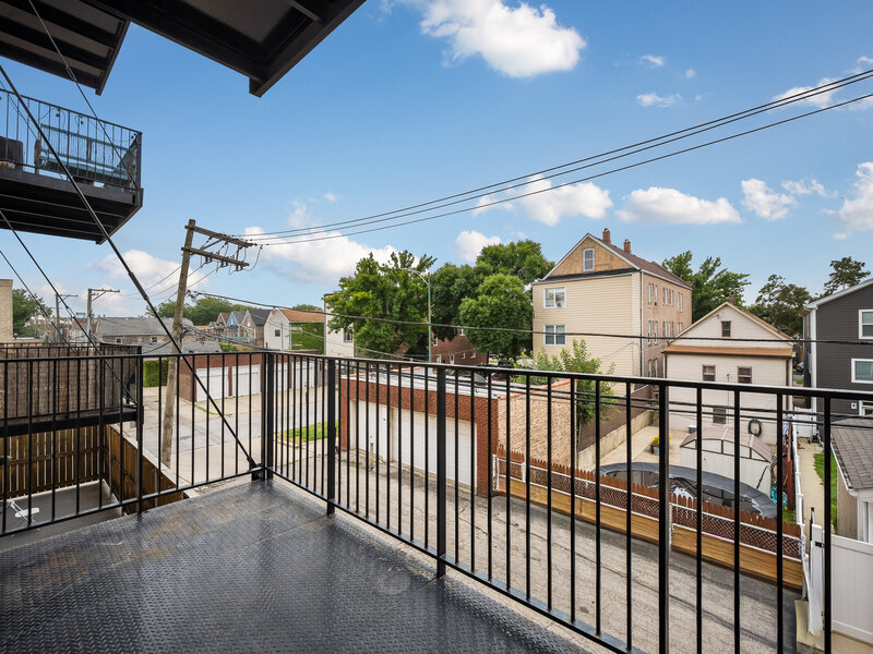 3500 S Sangamon Street Chicago IL 60609