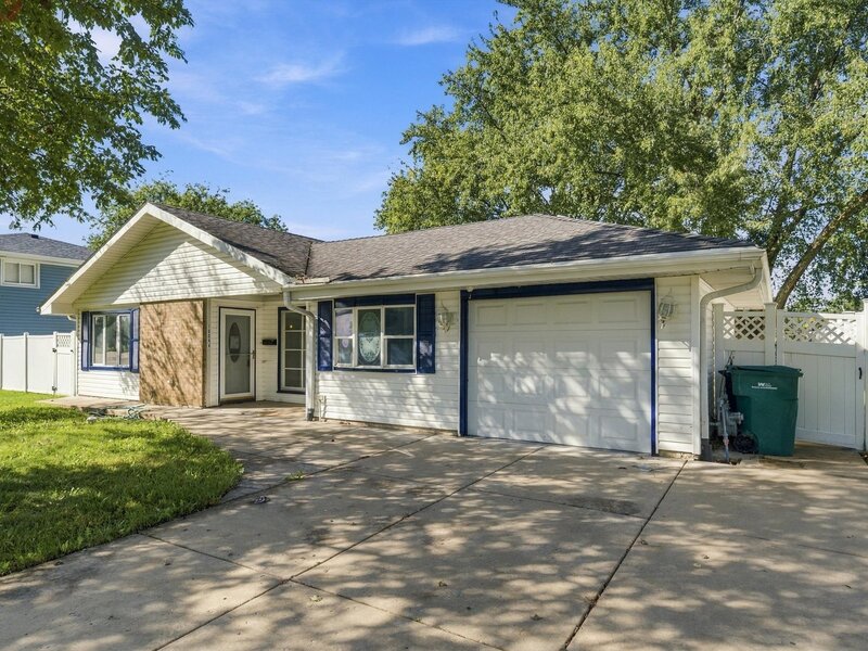 15248 Highland Avenue Orland Park IL 60462