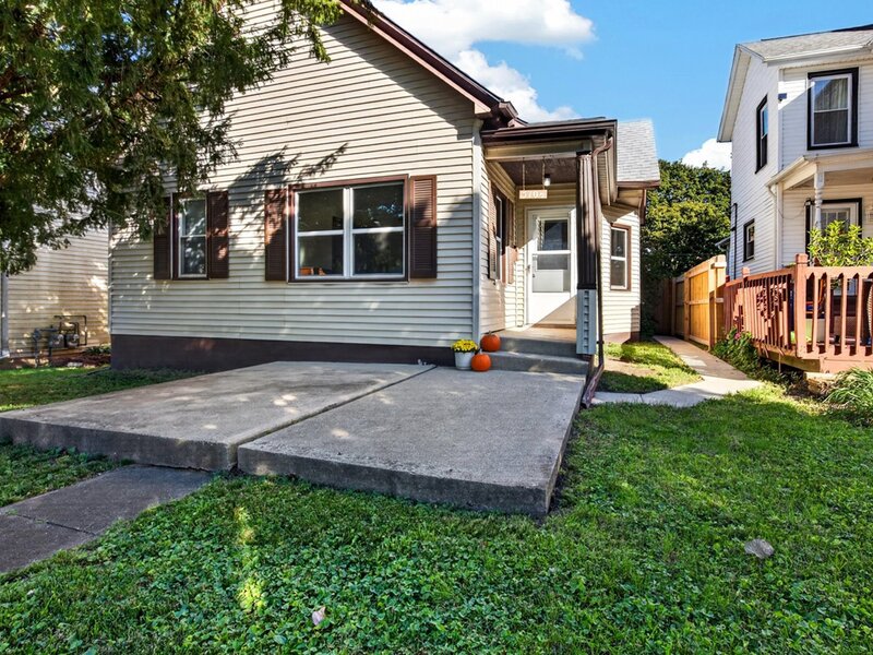 510 E Mulberry Street Bloomington IL 61701