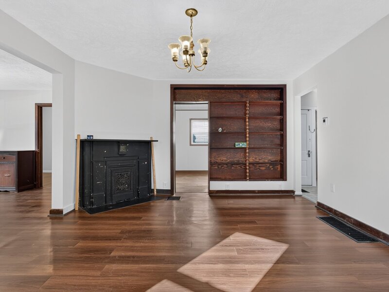 510 E Mulberry Street Bloomington IL 61701