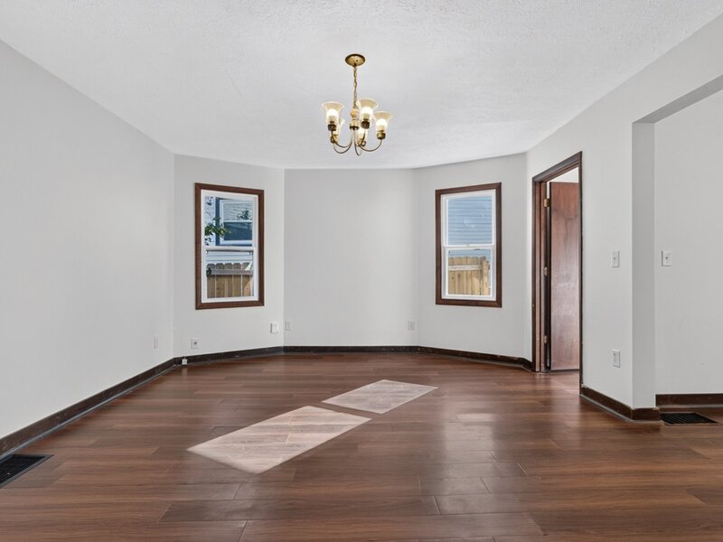 510 E Mulberry Street Bloomington IL 61701