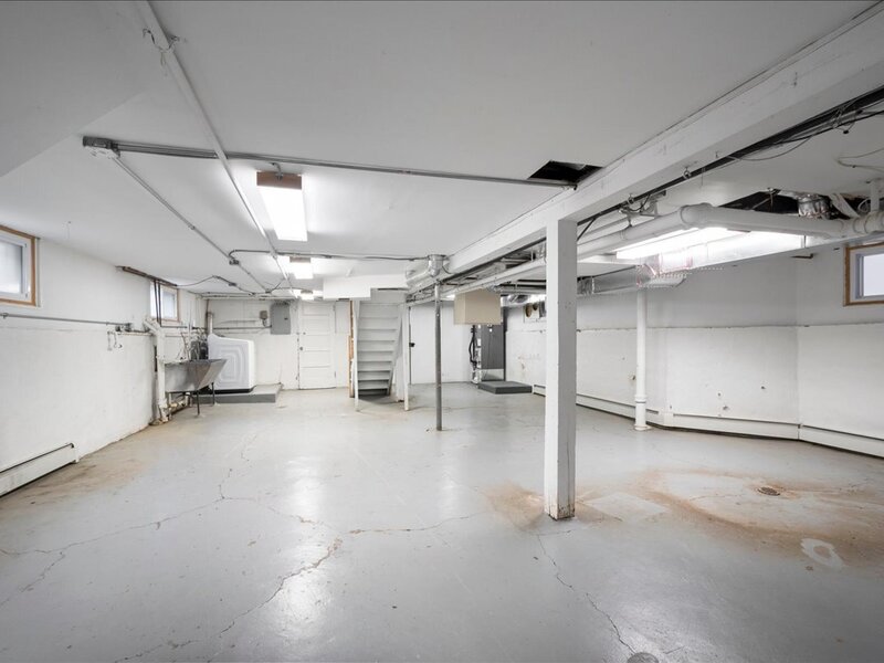 6520 N Fairfield Avenue Chicago IL 60645