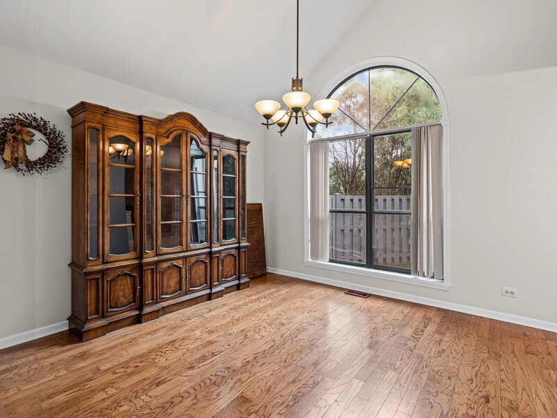 2601 Burton Drive Westchester IL 60154