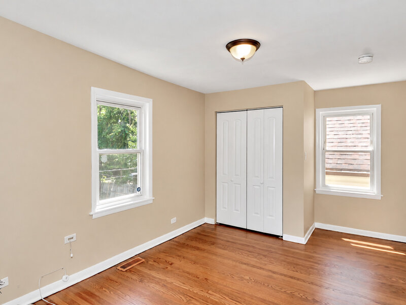 7803 S Champlain Avenue Chicago IL 60619