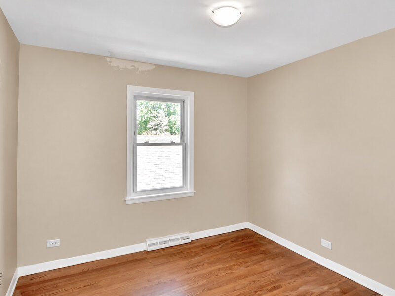 7803 S Champlain Avenue Chicago IL 60619