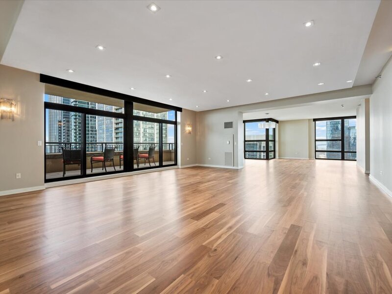 1160 S Michigan Avenue Chicago IL 60605
