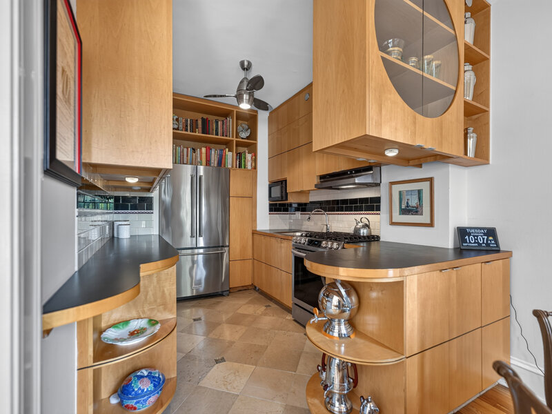 400 W Deming Place Chicago IL 60614