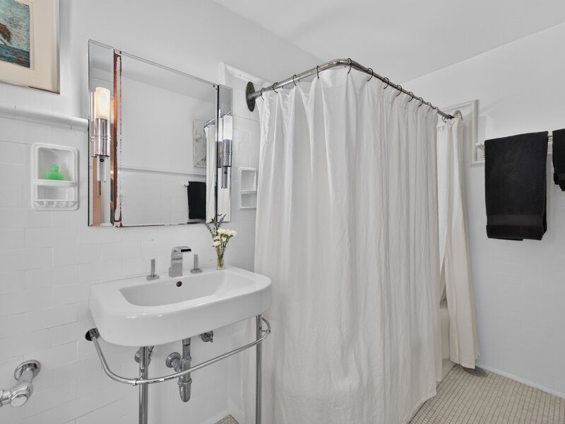 400 W Deming Place Chicago IL 60614