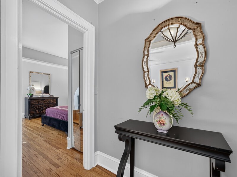 400 W Deming Place Chicago IL 60614