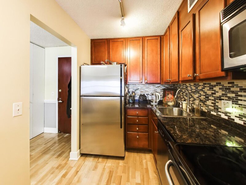 350 W Belden Avenue Chicago IL 60614
