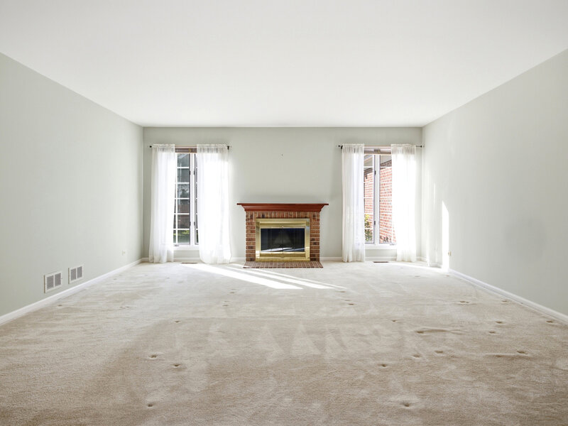 1393 Shire Circle Inverness IL 60067