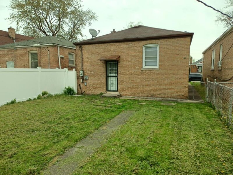 14520 S Edbrooke Avenue Riverdale IL 60827