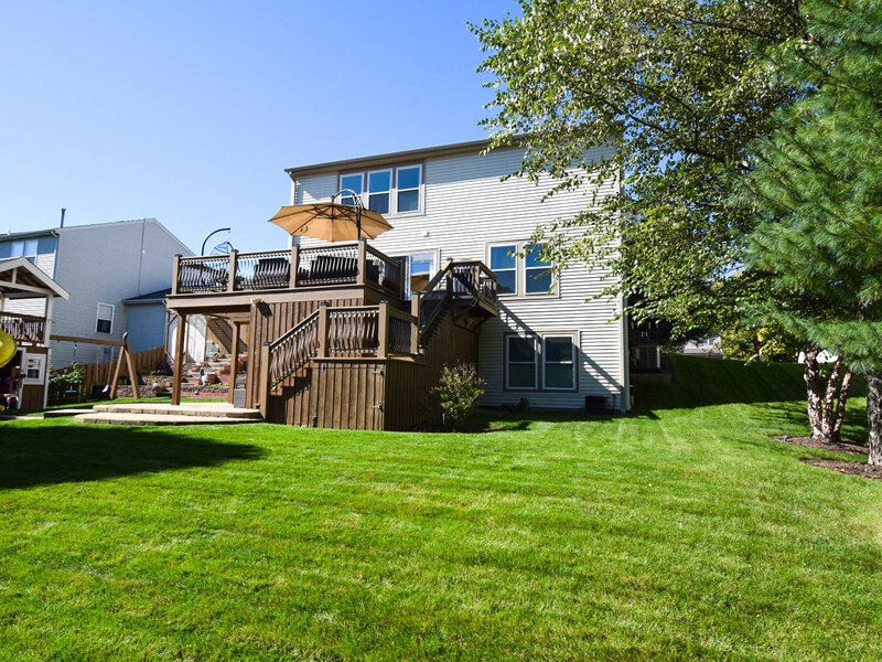 2002 Kennedy Drive Mchenry IL 60050