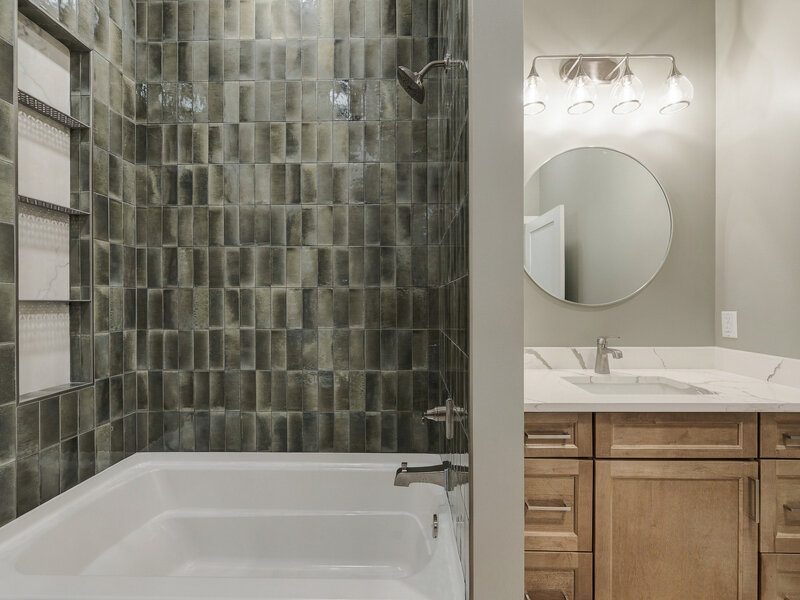 237 Mason Drive Riverdale IA 52722