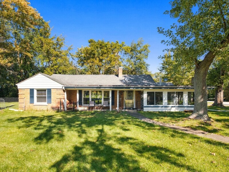 699 Saint Andrews Drive Crete IL 60417
