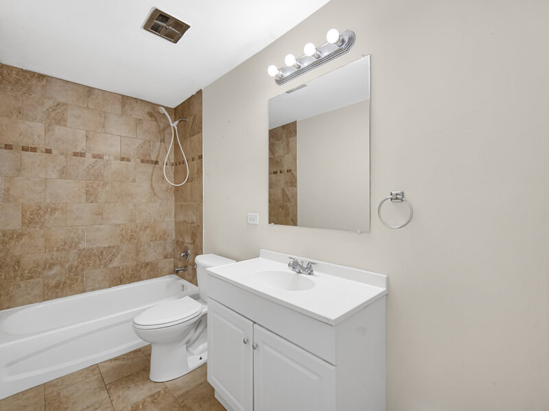 22243 Karlov Avenue Richton Park IL 60471