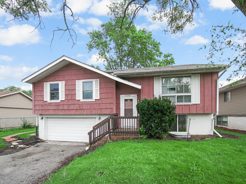 22243 Karlov Avenue Richton Park IL 60471