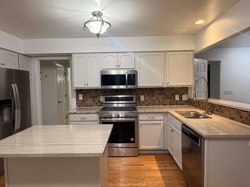 1127 Yorkshire Drive Sycamore IL 60178