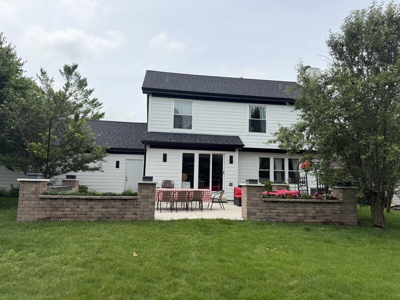 1127 Yorkshire Drive Sycamore IL 60178