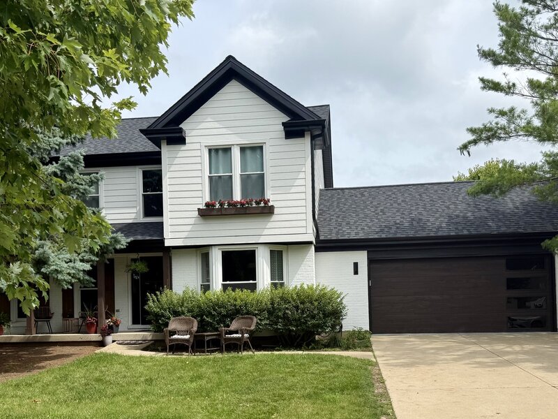 1127 Yorkshire Drive Sycamore IL 60178