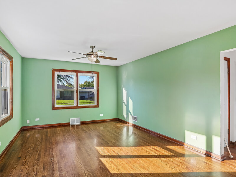 3644 Peoria Street Steger IL 60475