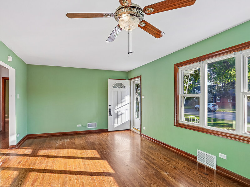 3644 Peoria Street Steger IL 60475