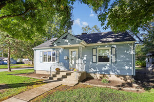 Photo of 3644 Peoria Street Steger IL 60475