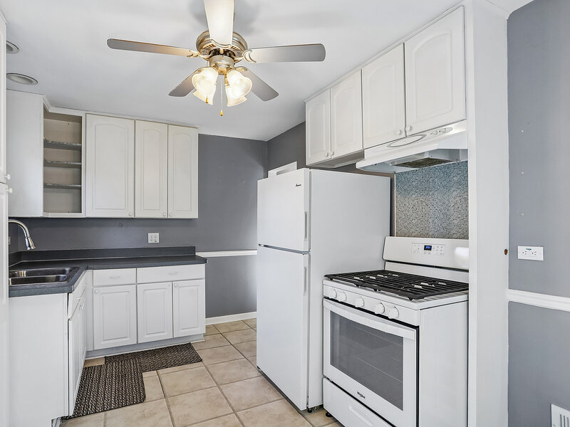 3644 Peoria Street Steger IL 60475
