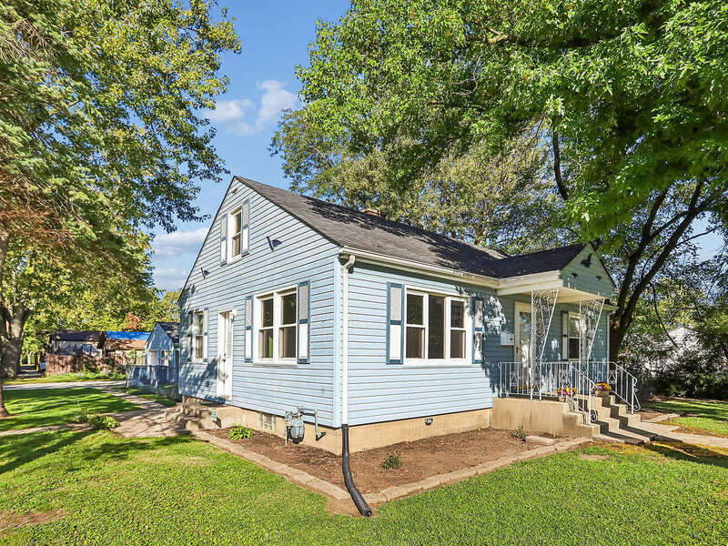 3644 Peoria Street Steger IL 60475