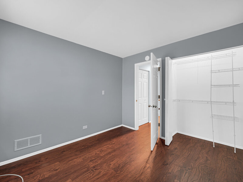 1193 E Barberry Lane Palatine IL 60074