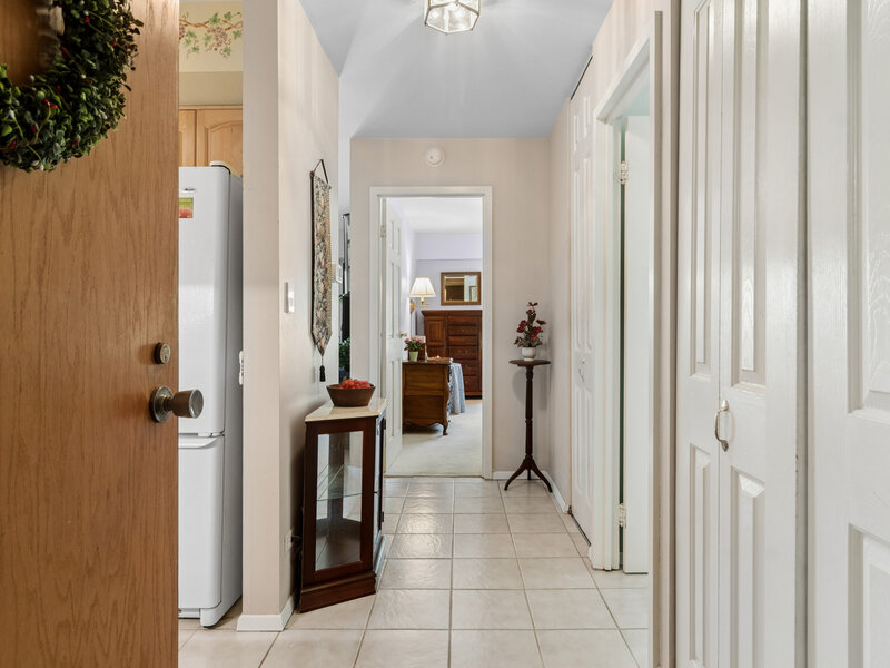 1605 E Central Road Arlington Heights IL 60005