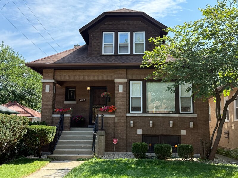 1126 N Humphrey Avenue Oak Park IL 60302