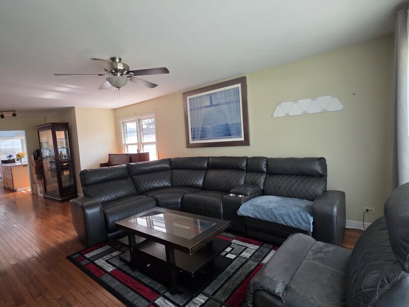 605 E Maple Avenue Mundelein IL 60060