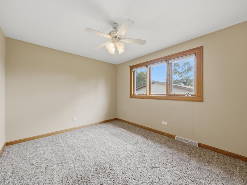 11942 S Lawler Avenue Alsip IL 60803