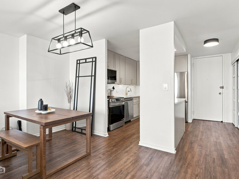 1660 N Lasalle Drive Chicago IL 60614