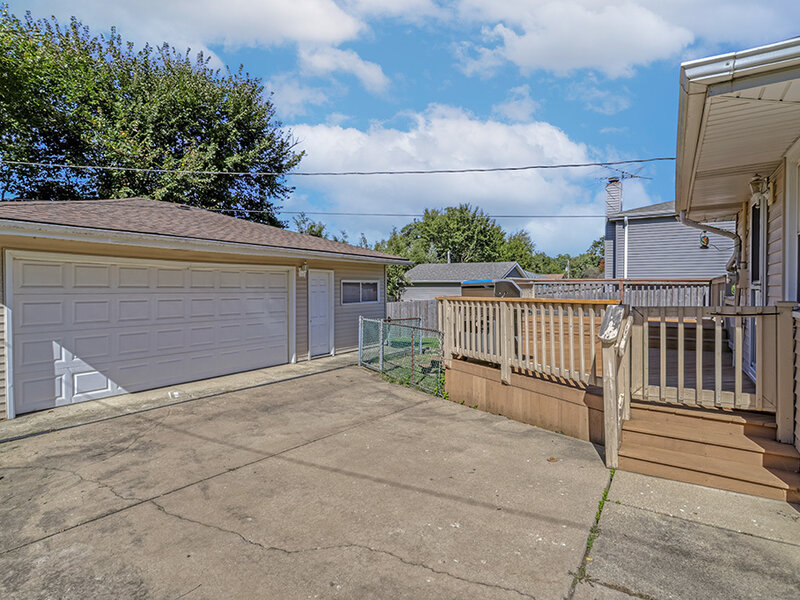 1048 Hermes Avenue Lemont IL 60439